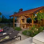 Nina Rose Boutique Вилла